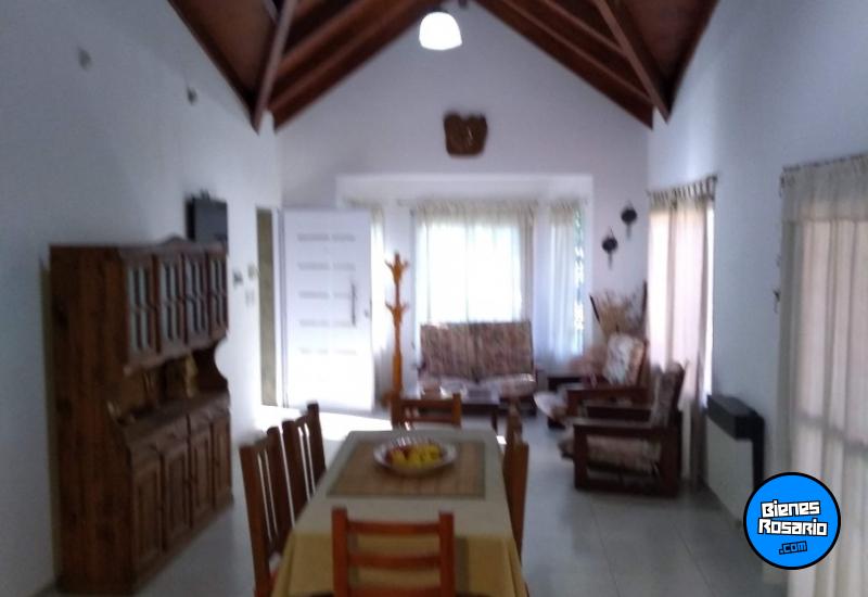 Casas - Funes -  Alquiler