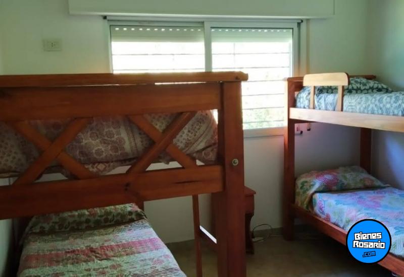 Casas - Funes -  Alquiler