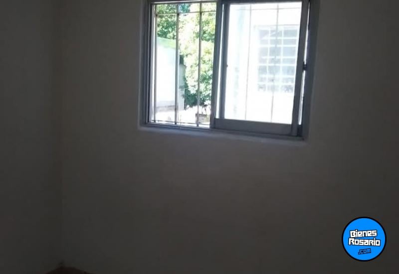 Departamentos de pasillo - Rosario - Venta