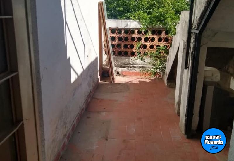 Departamentos de pasillo - Rosario - Venta
