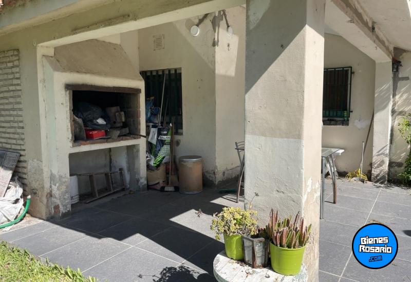 Casas - Funes - Venta