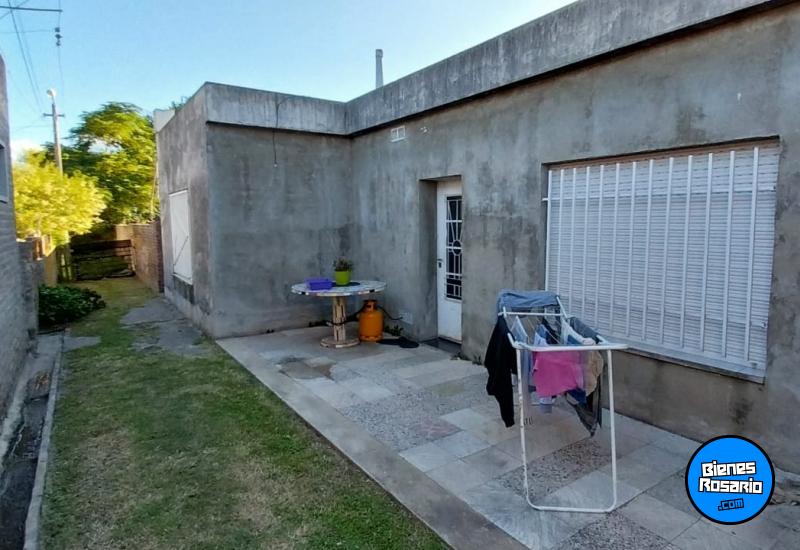 Casas - Alvarez - Venta