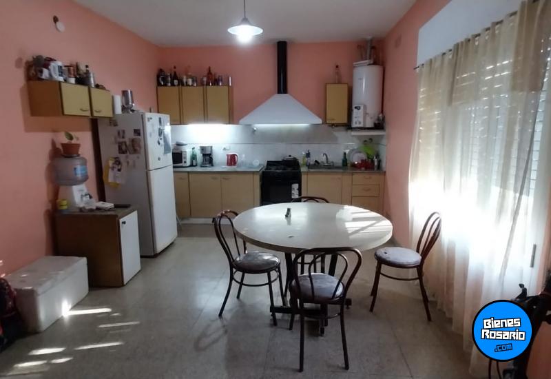 Casas - Alvarez - Venta