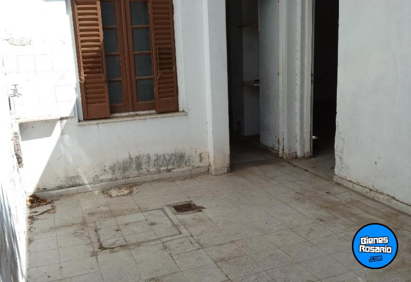 Departamentos de pasillo - Rosario - Venta