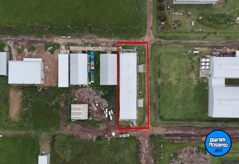 Galpones / Depósitos - Roldan - Venta