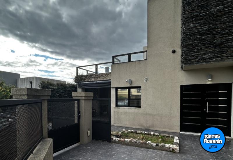 Casas - Funes - Venta