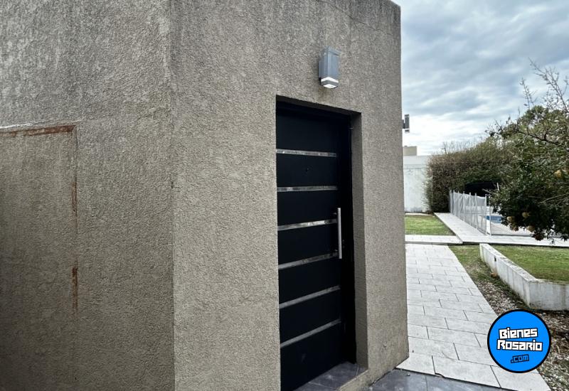 Casas - Funes - Venta