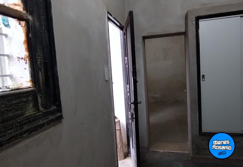 Departamentos de pasillo - Rosario - Venta