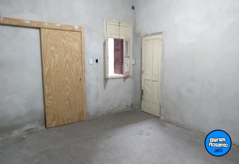 Departamentos de pasillo - Rosario - Venta