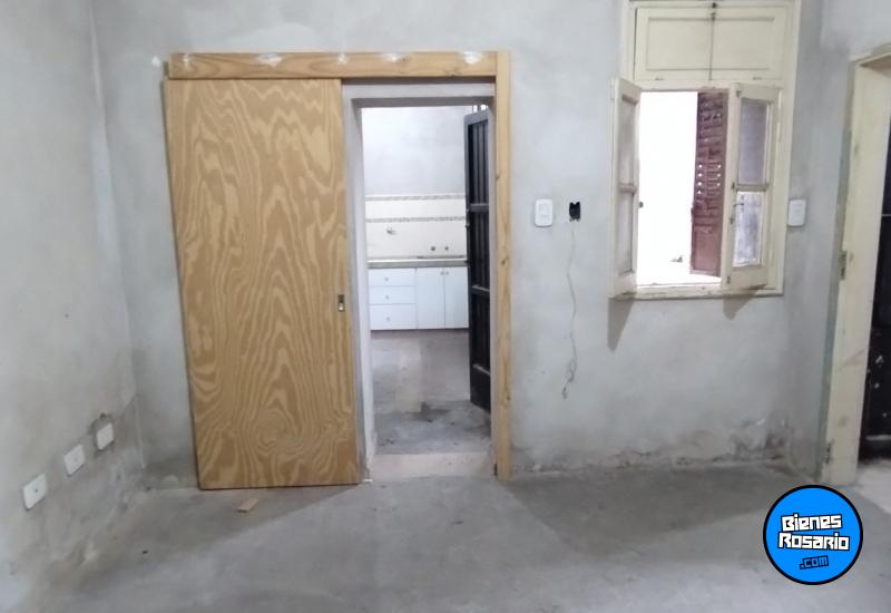 Departamentos de pasillo - Rosario - Venta