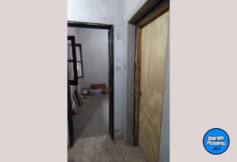 Departamentos de pasillo - Rosario - Venta