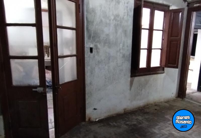 Departamentos de pasillo - Rosario - Venta