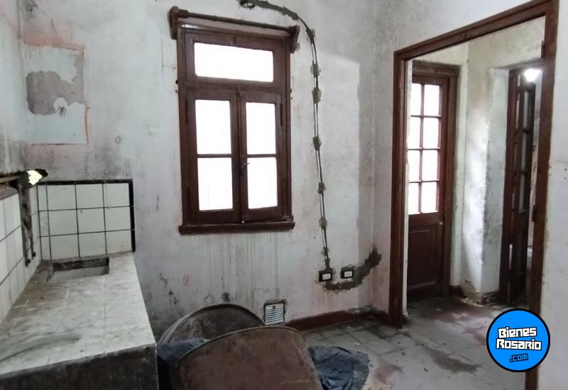Departamentos de pasillo - Rosario - Venta