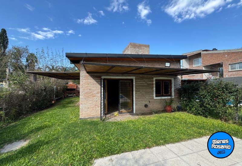 Casas - Funes - Venta
