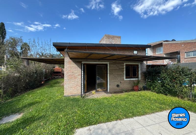 Casas - Funes - Venta