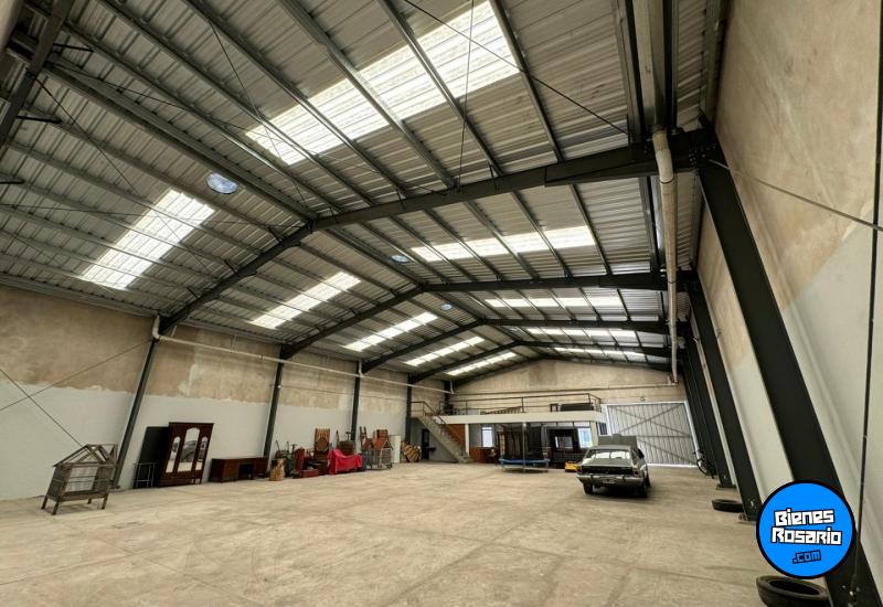Galpones / Depósitos - Rosario - Venta