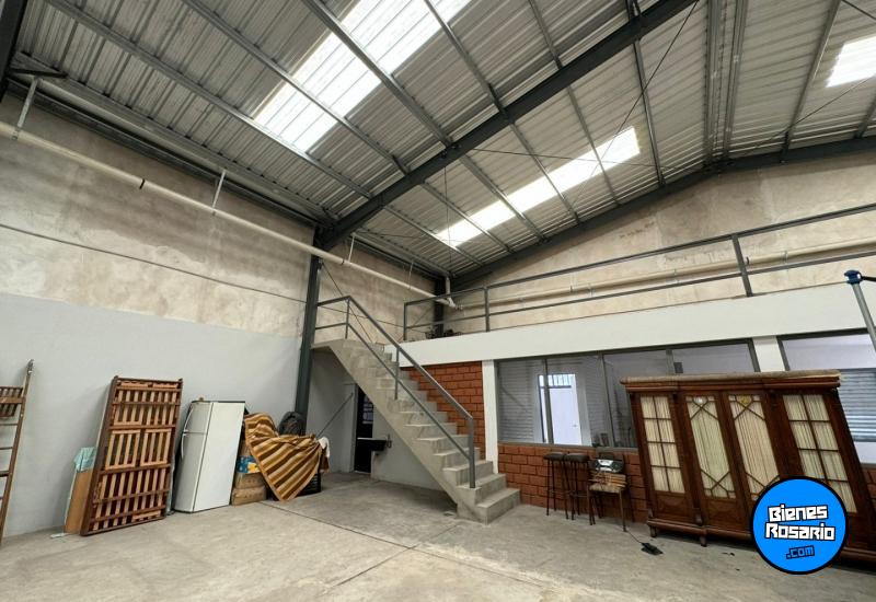 Galpones / Depósitos - Rosario - Venta