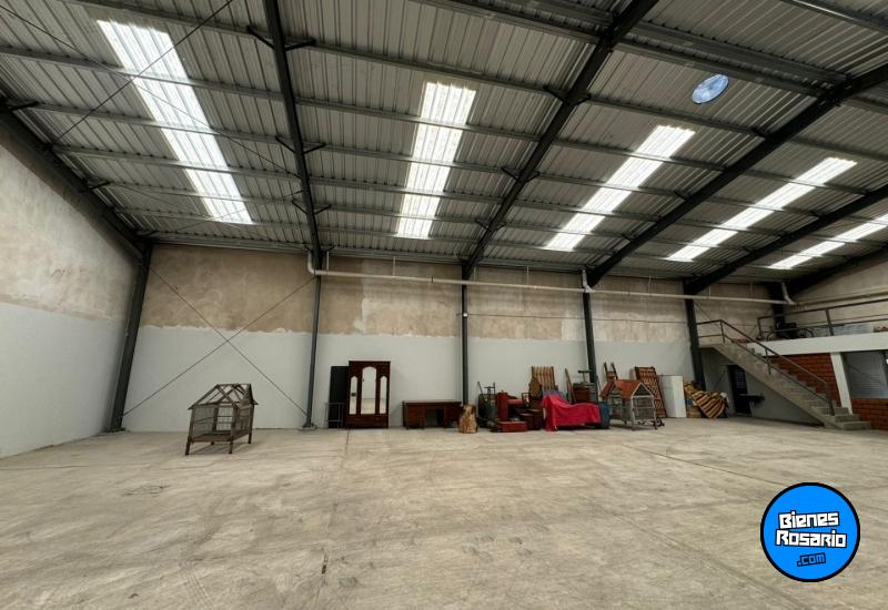 Galpones / Depósitos - Rosario - Venta