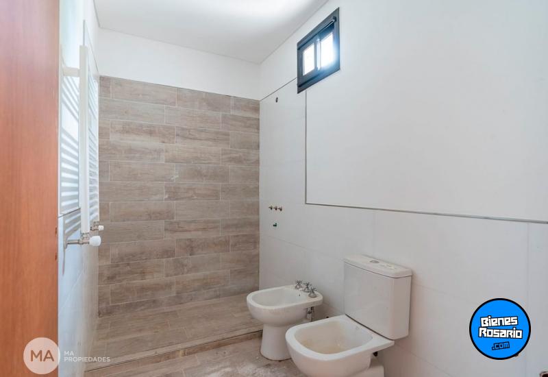 Casas - Funes - Venta