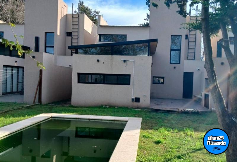 Casas - Funes - Venta