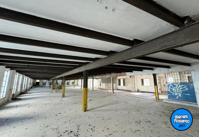 Galpones / Depósitos - Rosario - Venta