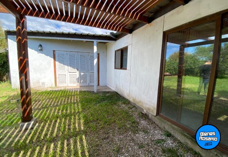 Casas - Roldan -  Alquiler