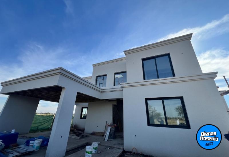 Casas - Funes - Venta