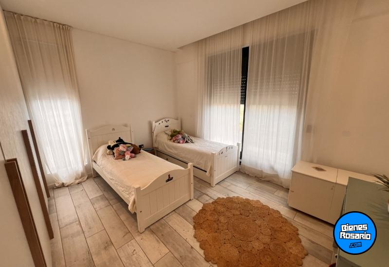 Casas - Funes - Venta