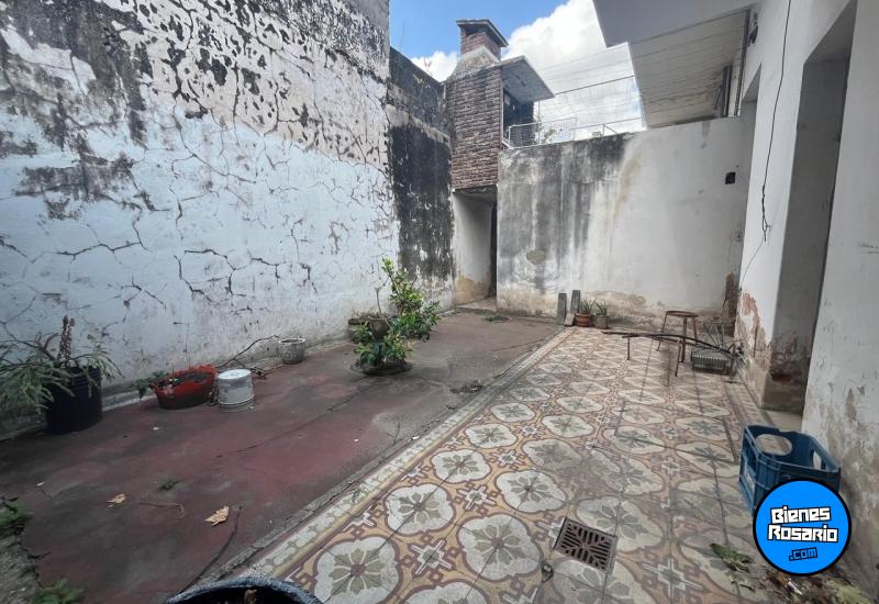 Departamentos de pasillo - Rosario - Venta