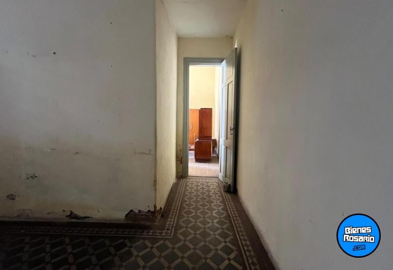 Departamentos de pasillo - Rosario - Venta