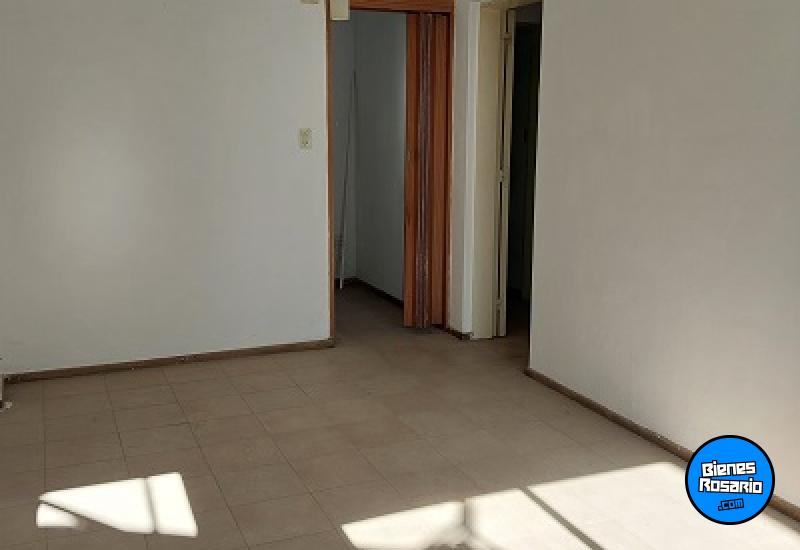 Departamentos de pasillo - Rosario - Venta