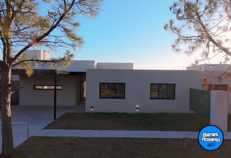 Casas - Funes - Venta