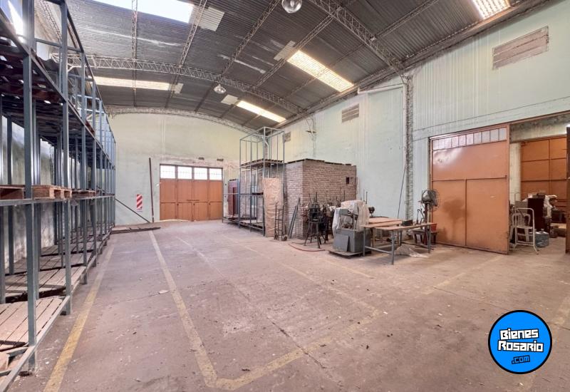 Galpones / Depósitos - Rosario - Venta