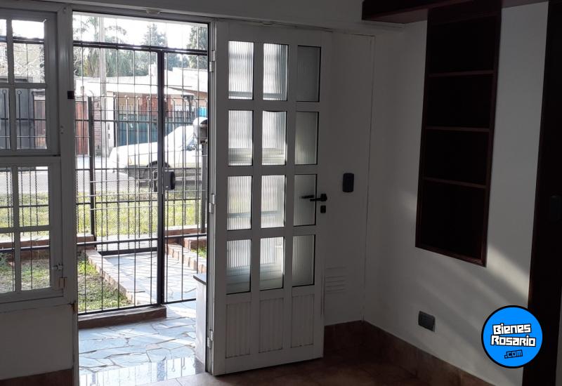 Casas - Rosario -  Alquiler