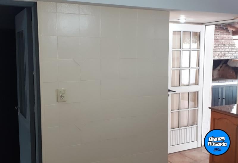 Casas - Rosario -  Alquiler
