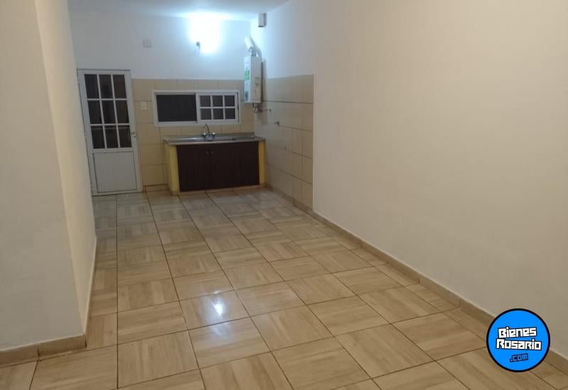 Casas - Rosario -  Alquiler