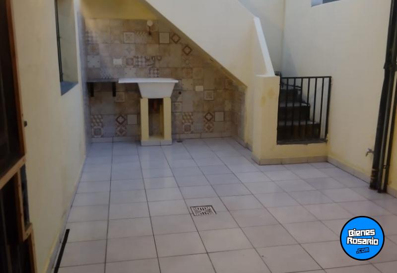 Casas - Rosario -  Alquiler