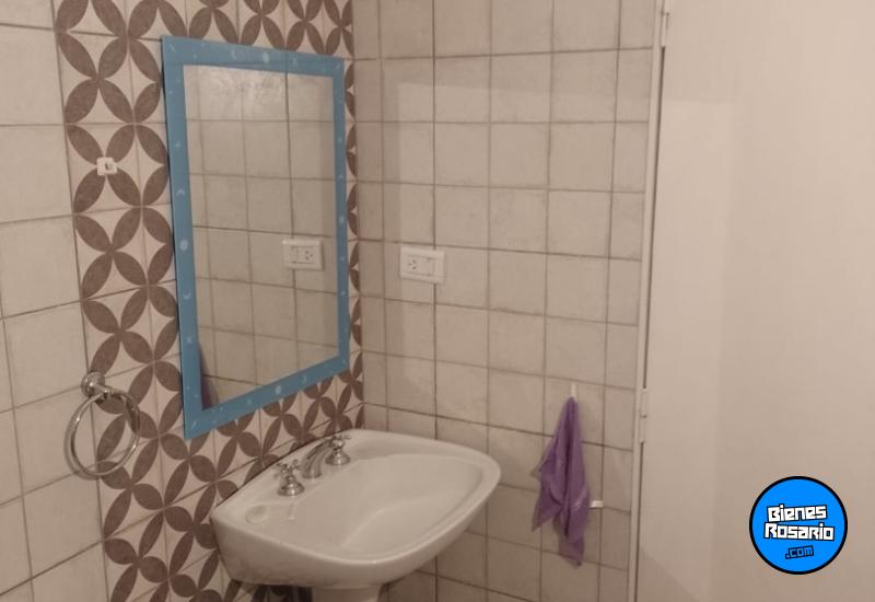 Casas - Rosario -  Alquiler