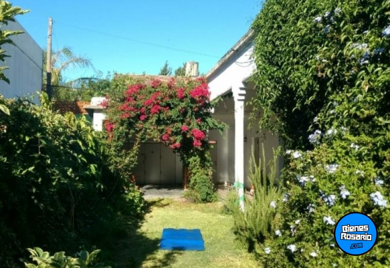 Casas - Rosario -  Alquiler