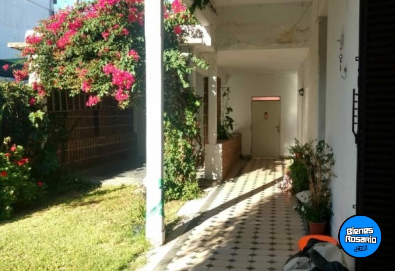 Casas - Rosario -  Alquiler