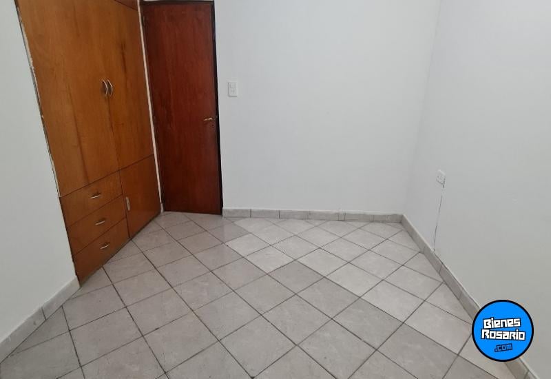 Casas - Rosario -  Alquiler