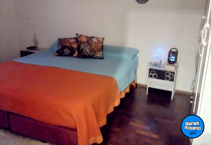 Casas - Rosario -  Alquiler