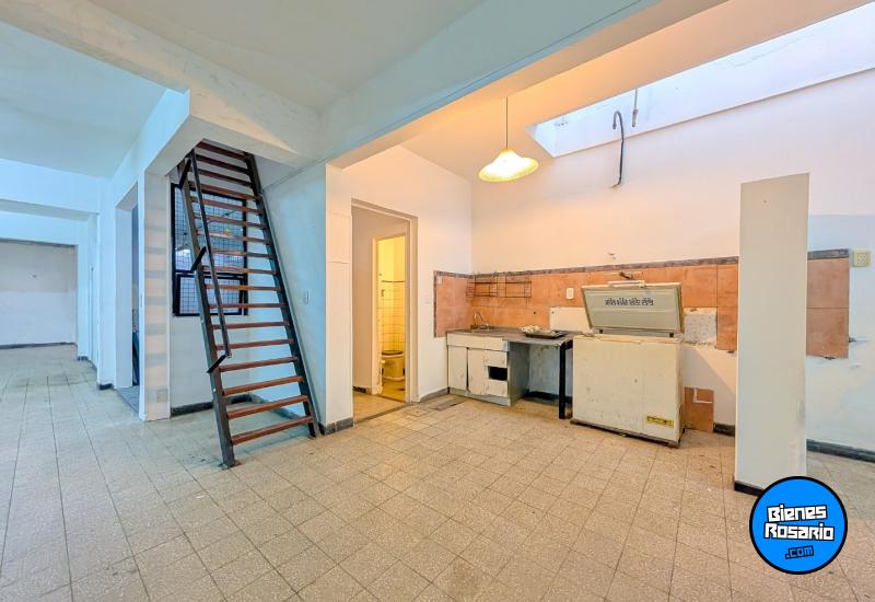 Galpones / Depósitos - Rosario - Venta