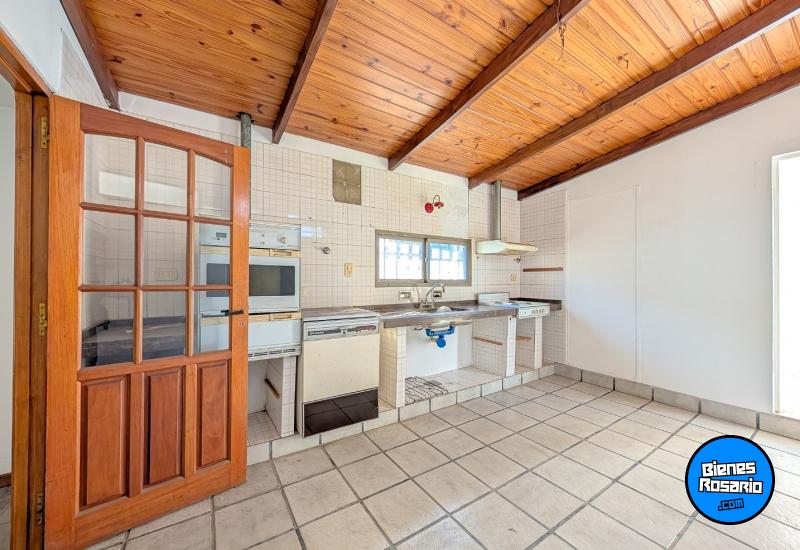 Galpones / Depósitos - Rosario - Venta