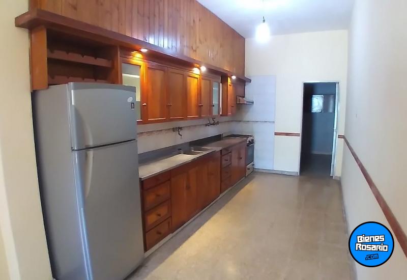 Casas - Rosario -  Alquiler