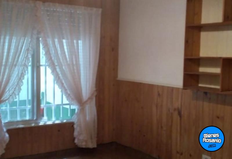 Casas - Rosario -  Alquiler