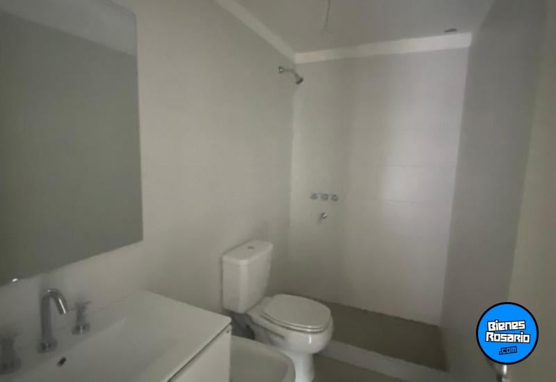 Casas - Rosario -  Alquiler