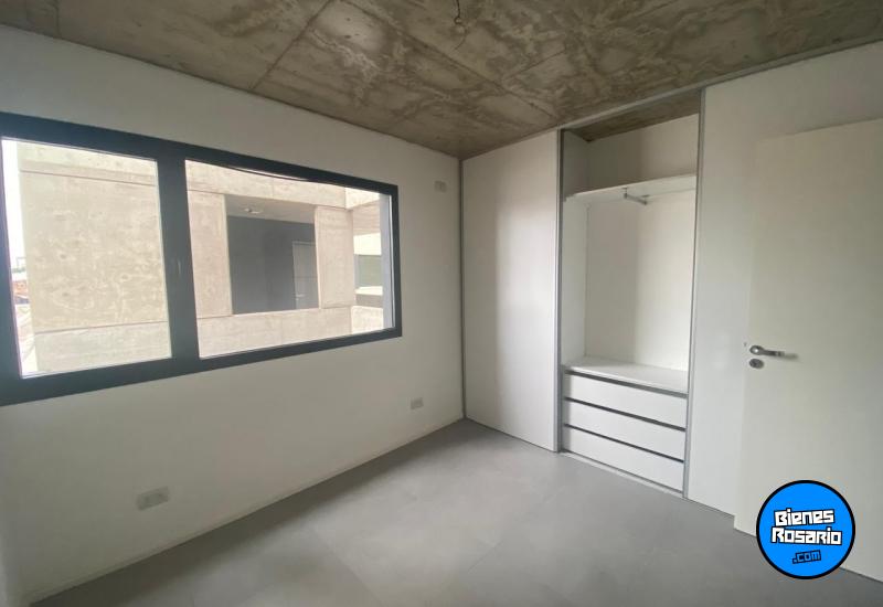 Casas - Rosario -  Alquiler
