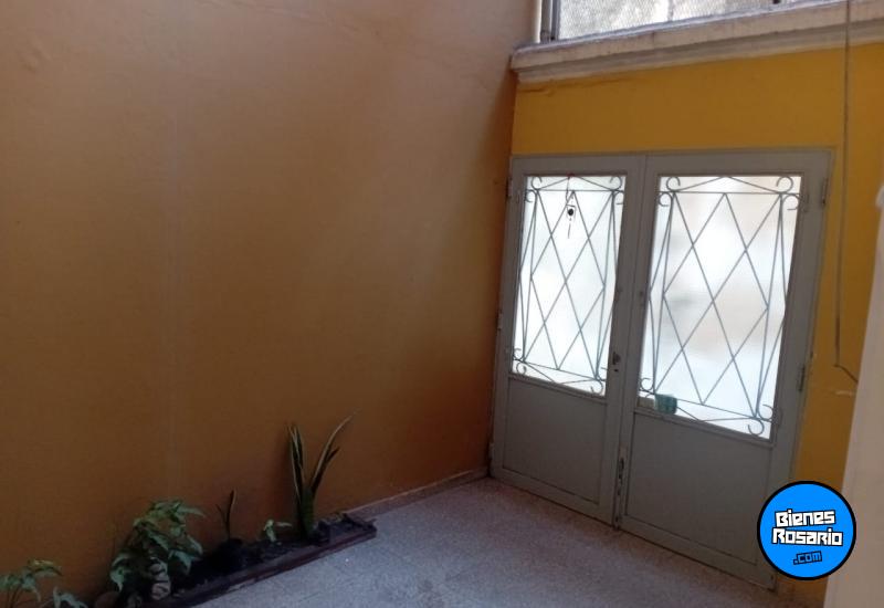 Departamentos de pasillo - Rosario - Venta