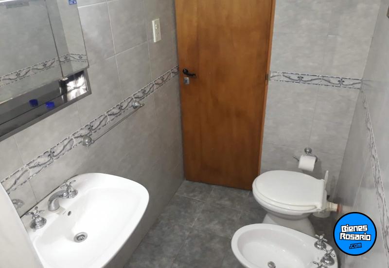 Casas - Rosario -  Alquiler